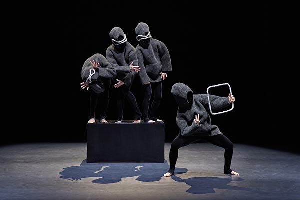 Physical Theatre 'Mummenschanz 50 Years' im Schauspiel Duisburg