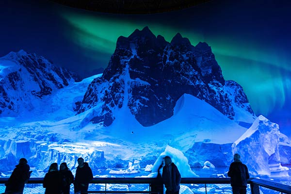 Panorama 'Antarktis' von Yadegar Asisi im Panometer Leipzig