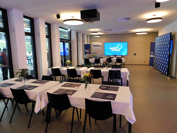 Einweihung des neuen Regattahauses auf der Regattabahn in Duisburg