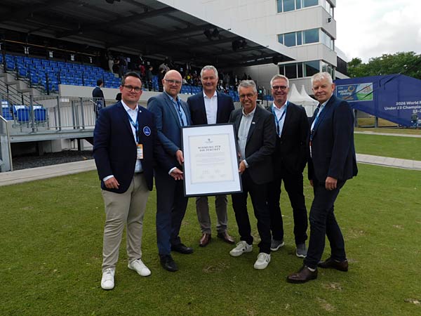 Einweihung des neuen Regattahauses auf der Regattabahn in Duisburg