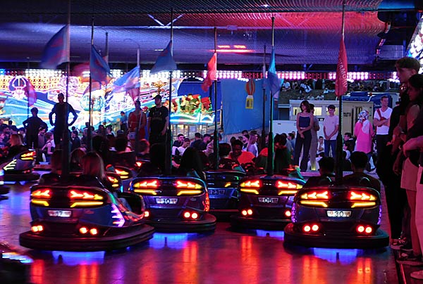 'Rheinkirmes' 2025 in Düsseldorf - der Auftakt Teil 2