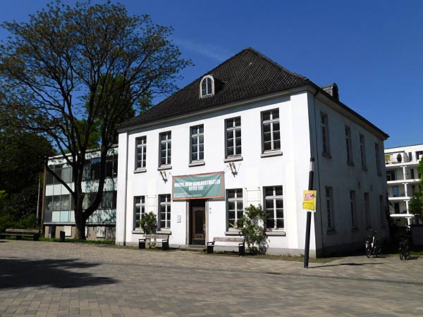 Spielzeitvorschau 2025/2026 im Schlosstheater Moers
