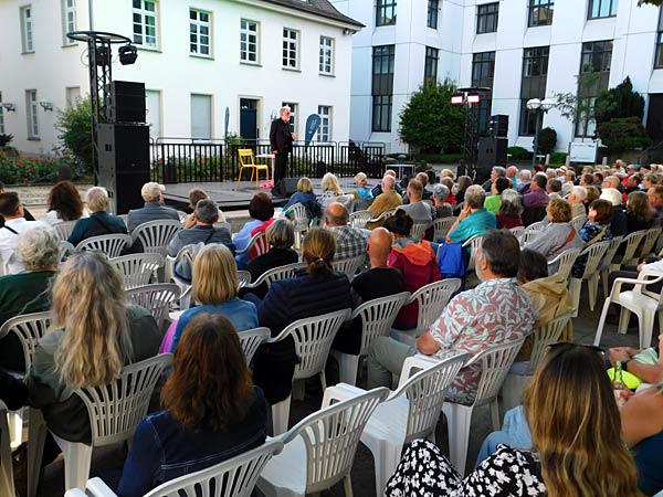 Kulturfestival 'Ruhrorter Campusabende' open air bei Haniel in Duisburg-Ruhrort - Wolfgang Trepper