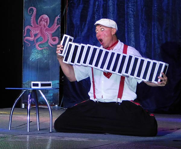 Circus 'Waterland' im Landschaftspark Duisburg-Nord